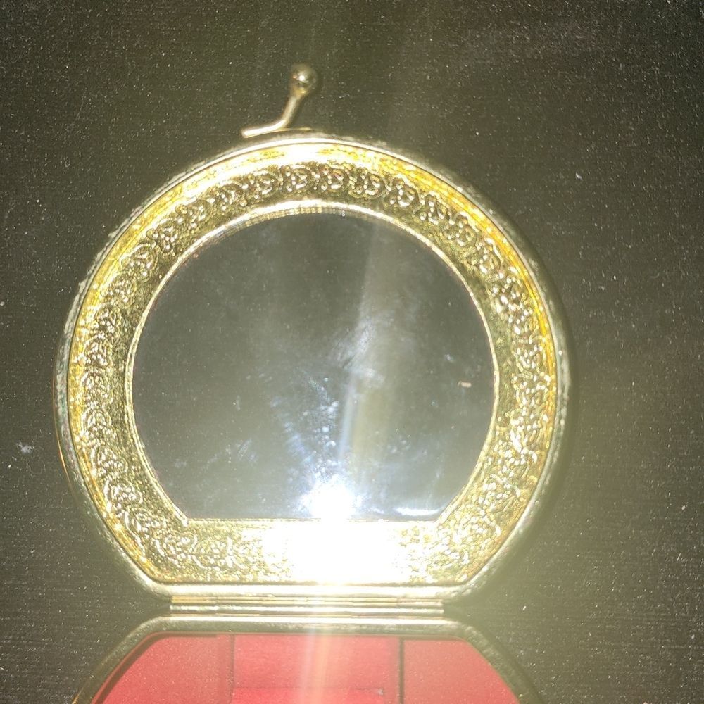 Mini Jewelry Box - Picture 5 of 5